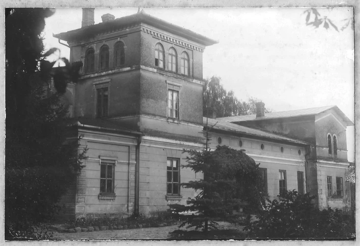 Historia Dworu w Rylsku Dużym